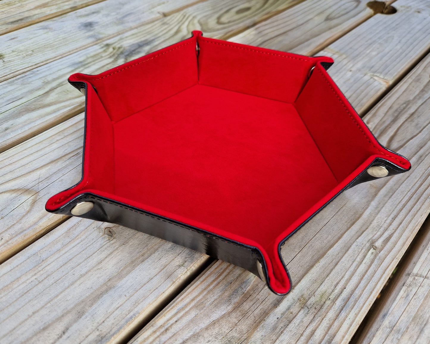 Hexagonal dice rolling tray in red